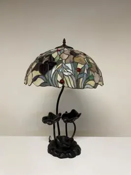Tiffany tafellamp Italy  P19    tiffanylamp
